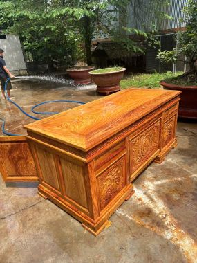 Bàn Giám Đốc Gỗ Tự Nhiên Chạm Khắc Trống Đồng Đông Sơn Cao Cấp