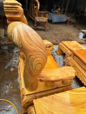 Bộ Bàn Ghế Gỗ Nguyên Khối Chạm Rồng Nghệ Thuật – Đẳng Cấp Phòng Khách
