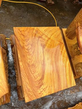 Bộ Bàn Ghế Gỗ Nguyên Khối Chạm Rồng Nghệ Thuật – Đẳng Cấp Phòng Khách